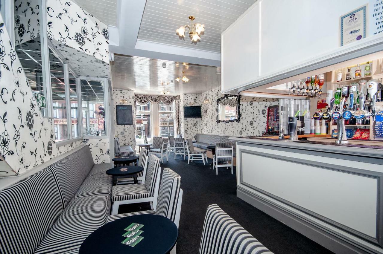 La Tour Hotel - Blackpool — Photos 3